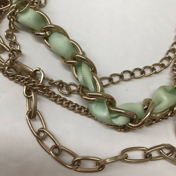 🔥3/$15🔥 Multi‎ strand Necklace gold green - Picture 3 of 8